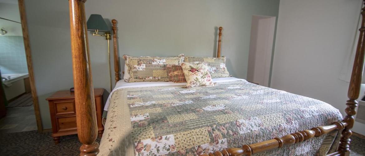 Ridges Inn & Suites Baileys Harbor Buitenkant foto