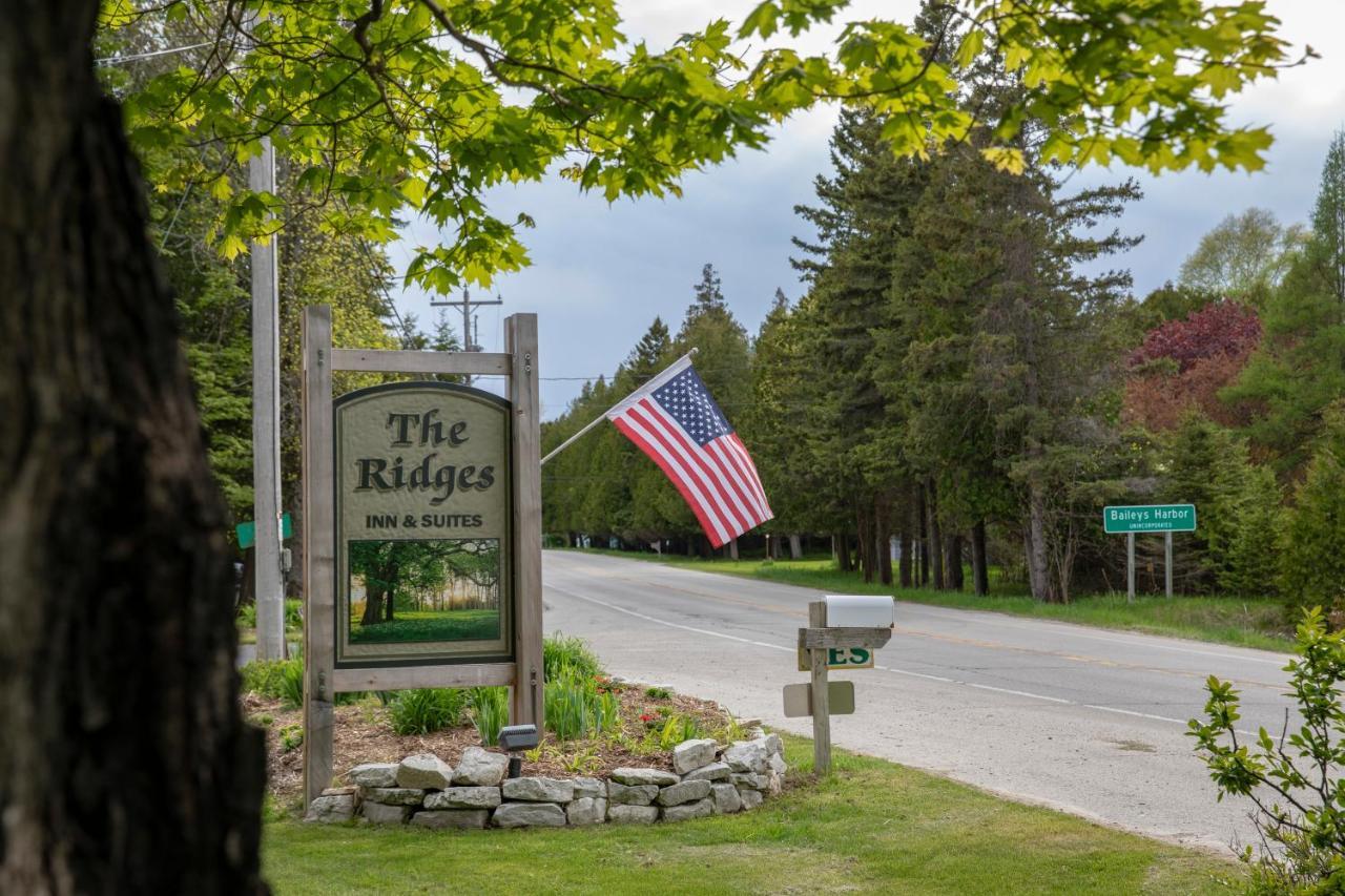 Ridges Inn & Suites Baileys Harbor Buitenkant foto