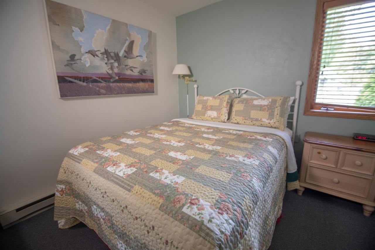 Ridges Inn & Suites Baileys Harbor Buitenkant foto
