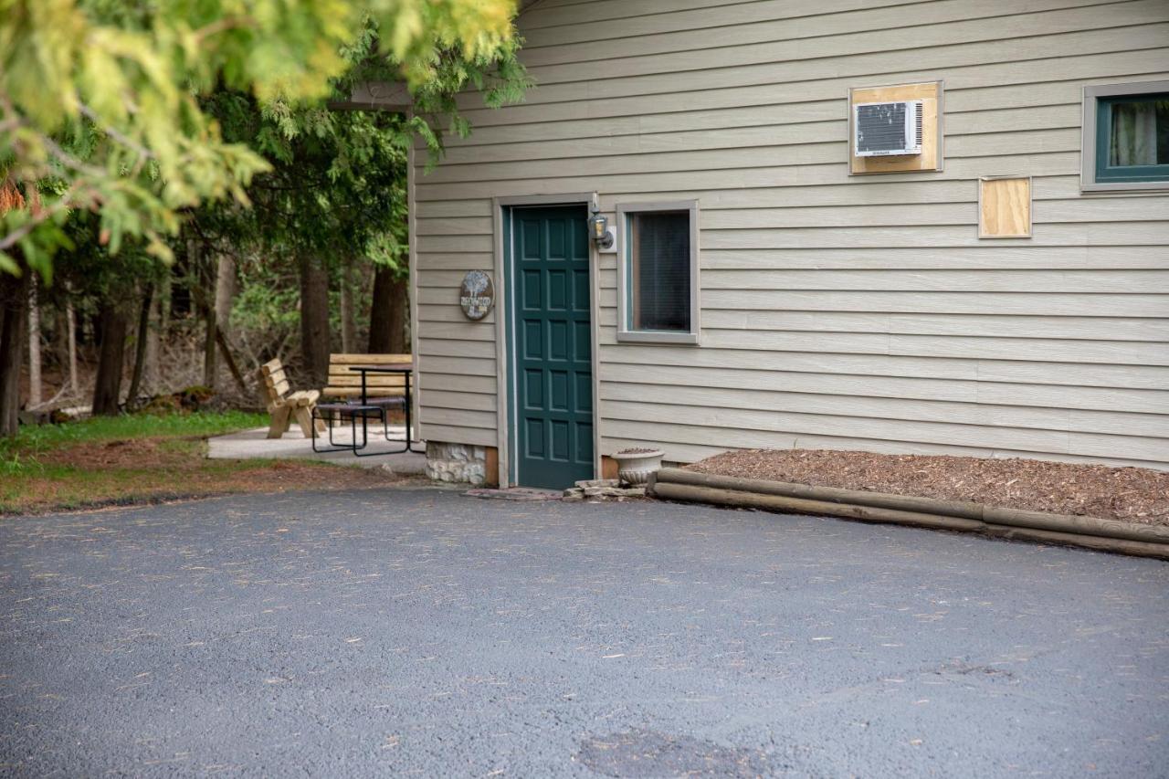 Ridges Inn & Suites Baileys Harbor Buitenkant foto